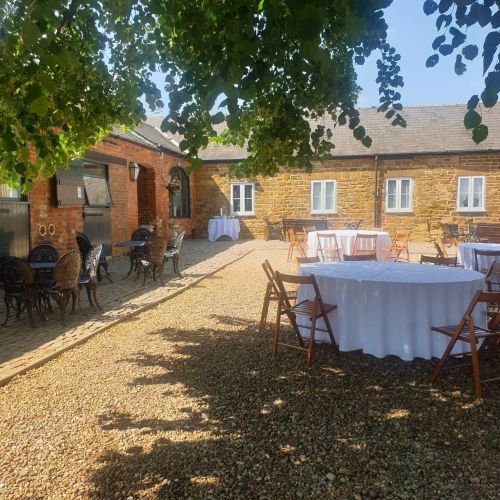TeambuildingatBramptonGrange4.jpg